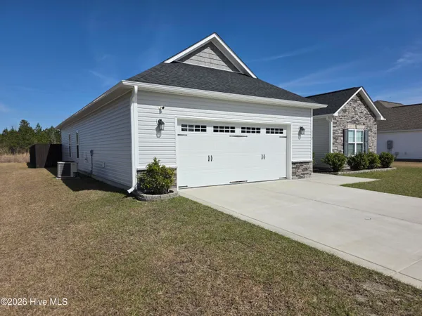 $2,150 | 312 Wood House Drive, Jacksonville, NC 28546