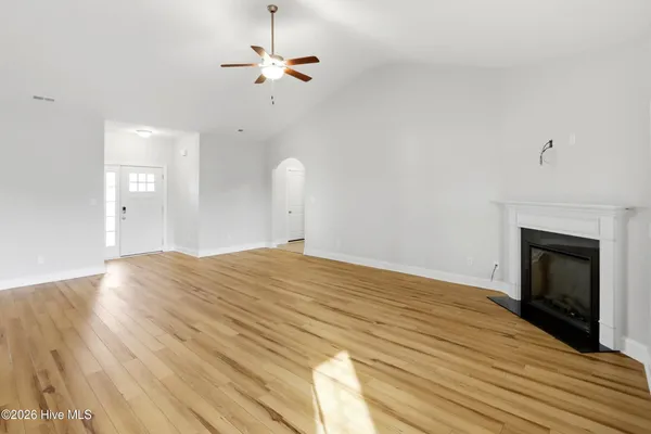 $2,150 | 312 Wood House Drive, Jacksonville, NC 28546