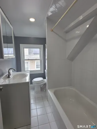 $2,200 | 68-70 Westfield Avenue, Bridgeport, CT 06606