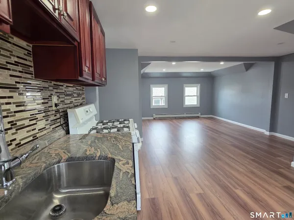 $2,200 | 68-70 Westfield Avenue, Bridgeport, CT 06606