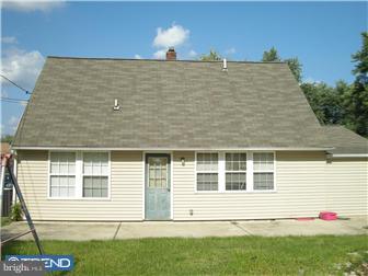 21 Great Oak Road Levittown, PA 19057 - Photo 3 of 4 Gallery Image 3
