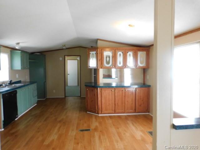 915 State Rd S-46-167, Unit 1A York, SC 29745 - Photo 7 of 16 Gallery Image 7