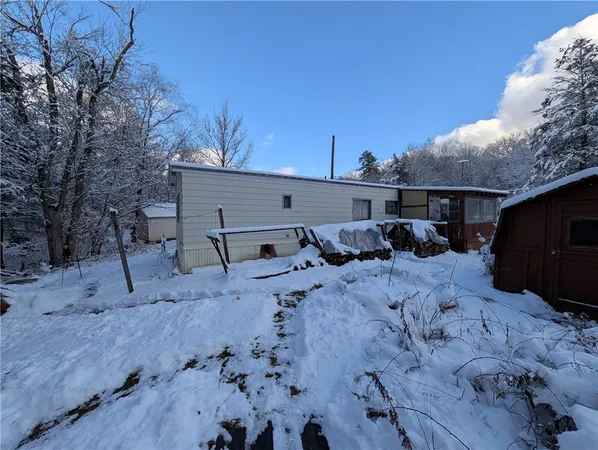 $78,000 | 35 Diamond Hill Road, Glocester, RI 02814