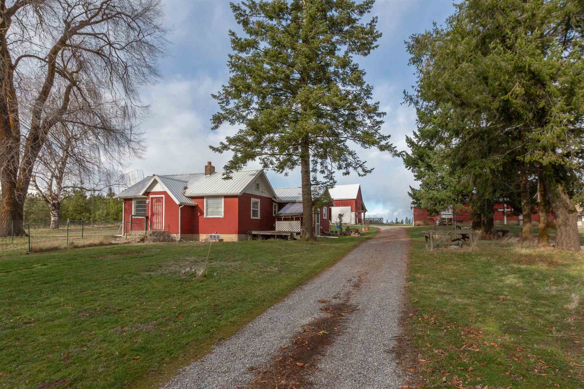 14219 East Piper Road Spokane, WA 99217 - Photo 2 of 30