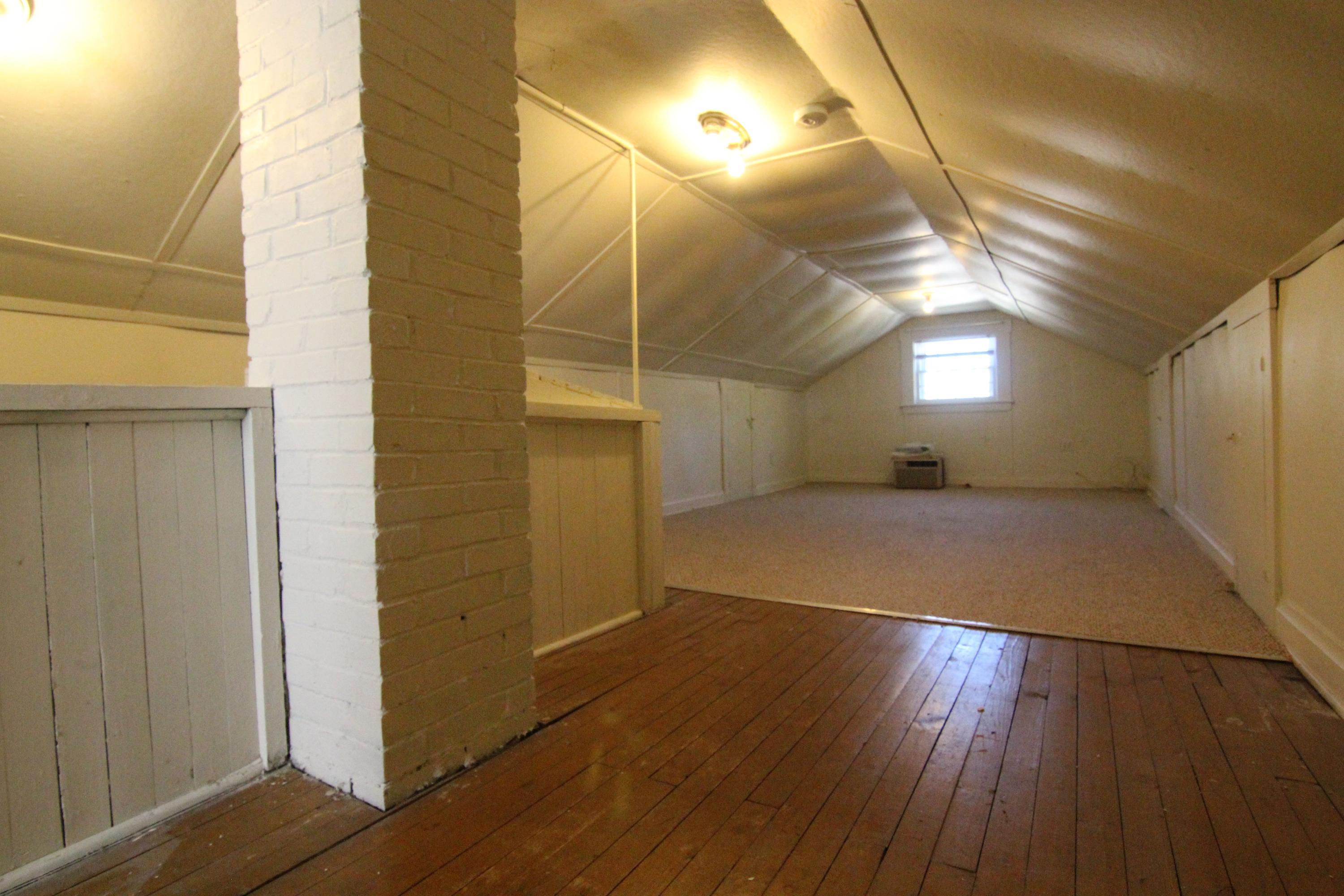 3655 Ventnor Road Southeast Roanoke, VA 24014 - Photo 18 of 27 a view of empty room with wooden floor