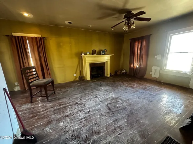 $100,000 | 109 High Street, Cobleskill, NY 12043