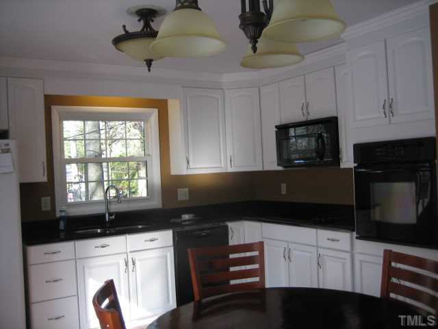 109 Cathy Road Carrboro, NC 27510 - Photo 2 of 10 Gallery Image 2