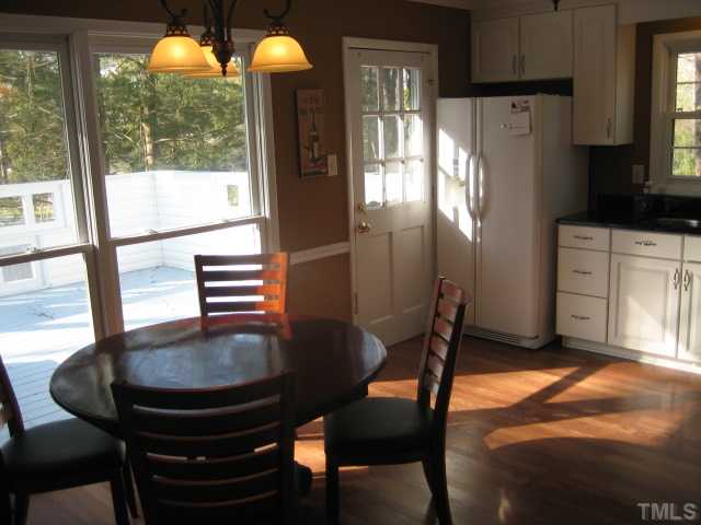 109 Cathy Road Carrboro, NC 27510 - Photo 5 of 10 Gallery Image 5