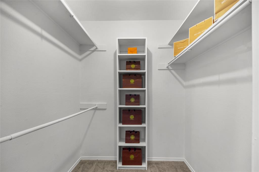 5100 Verde Valley Lane, Unit 245 Dallas, TX 75254 - Photo 17 of 24 a room with closet