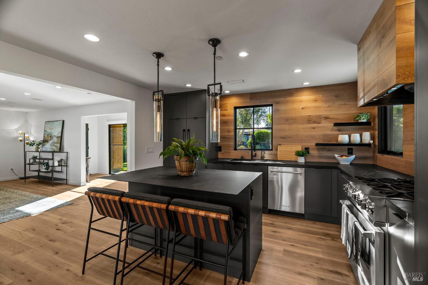34 View Road Calistoga, CA 94515 - Photo 8 of 28