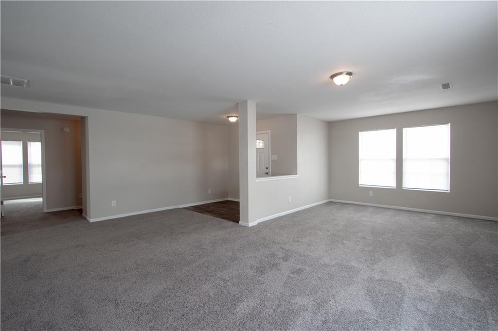 6261 White Rabbit Place Indianapolis, IN 46236 - Photo 10 of 36