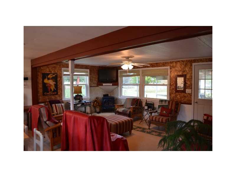 1008 Lake Shore Road Friedens, PA 15541 - Photo 5 of 11 Living Room.