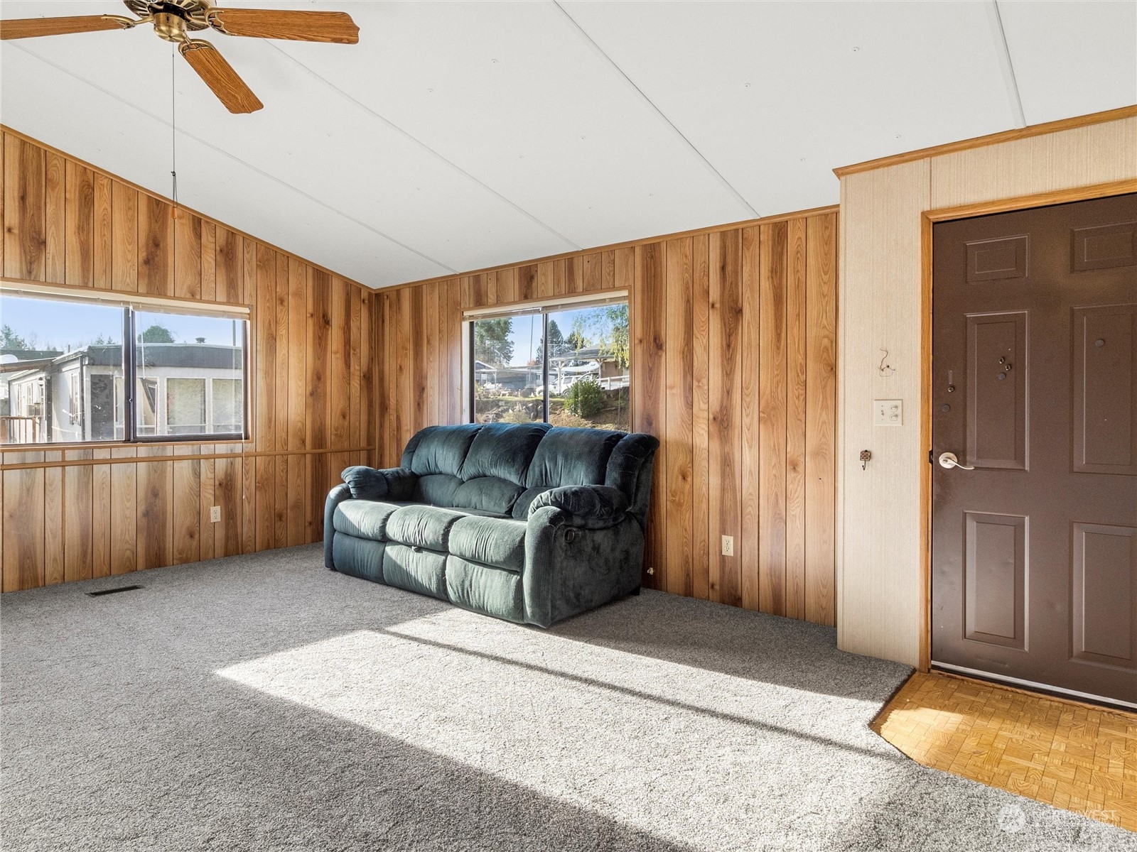 621 Nick Road, Unit 13 Centralia, WA 98531 - Photo 8 of 24 Gallery Image 8