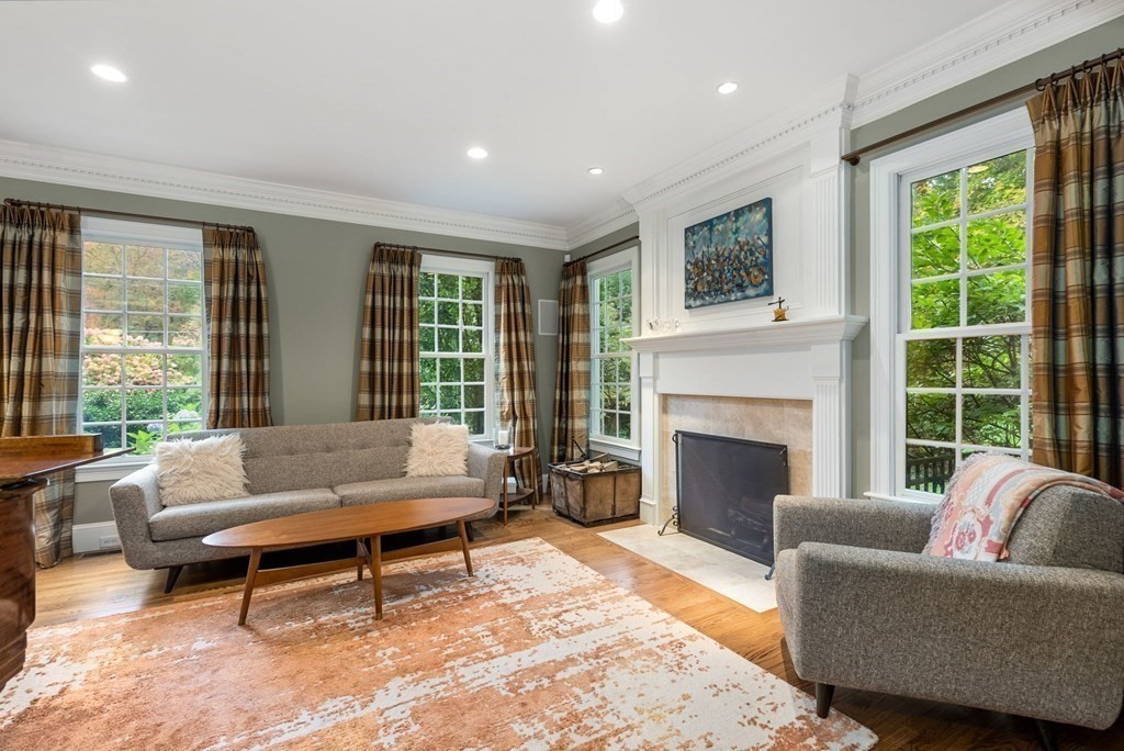 25 Ronald Road Sudbury, MA 01776 - Photo 4 of 42