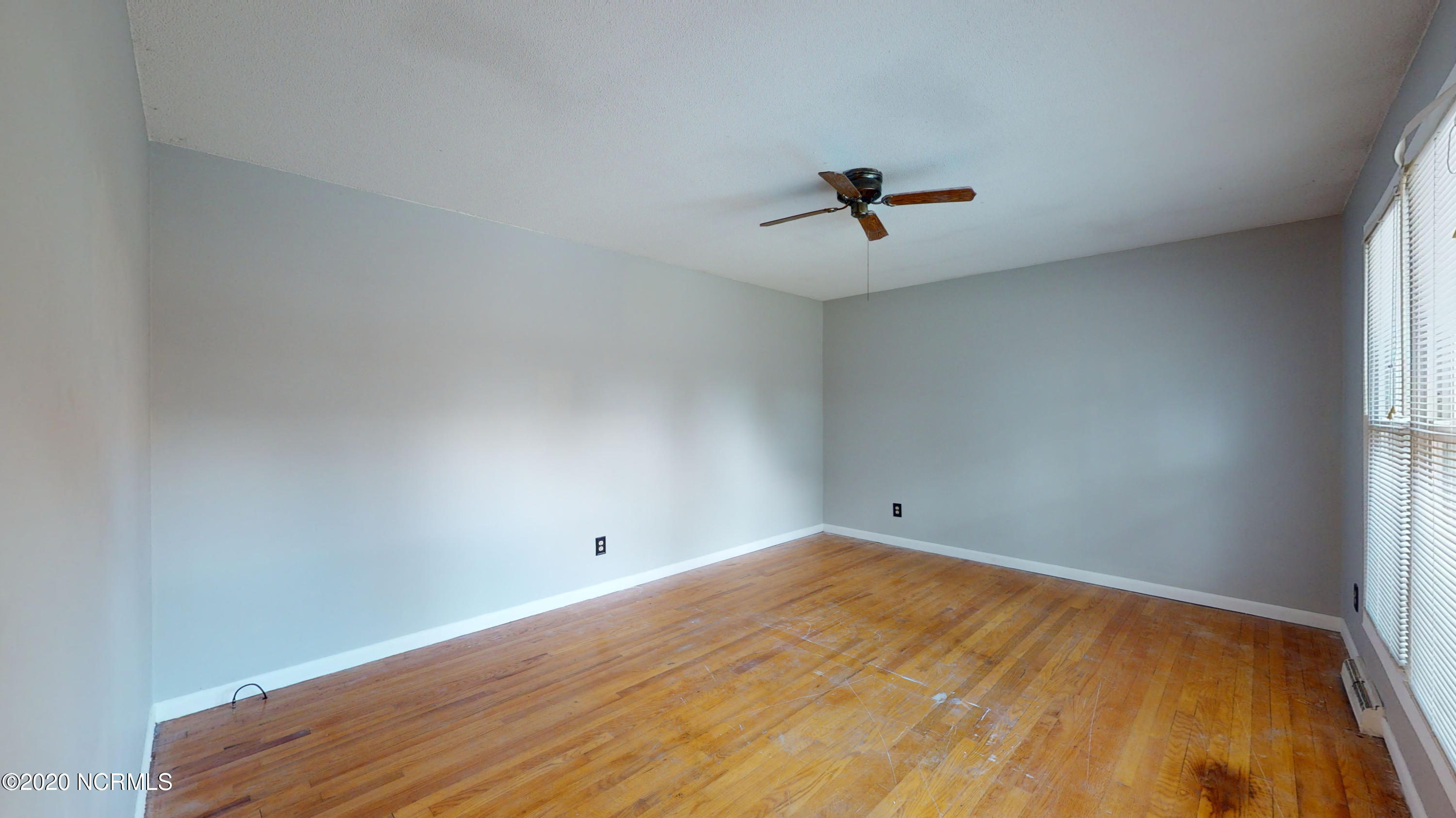 108 Stratford Road Havelock, NC 28532 - Photo 20 of 27 Living Room