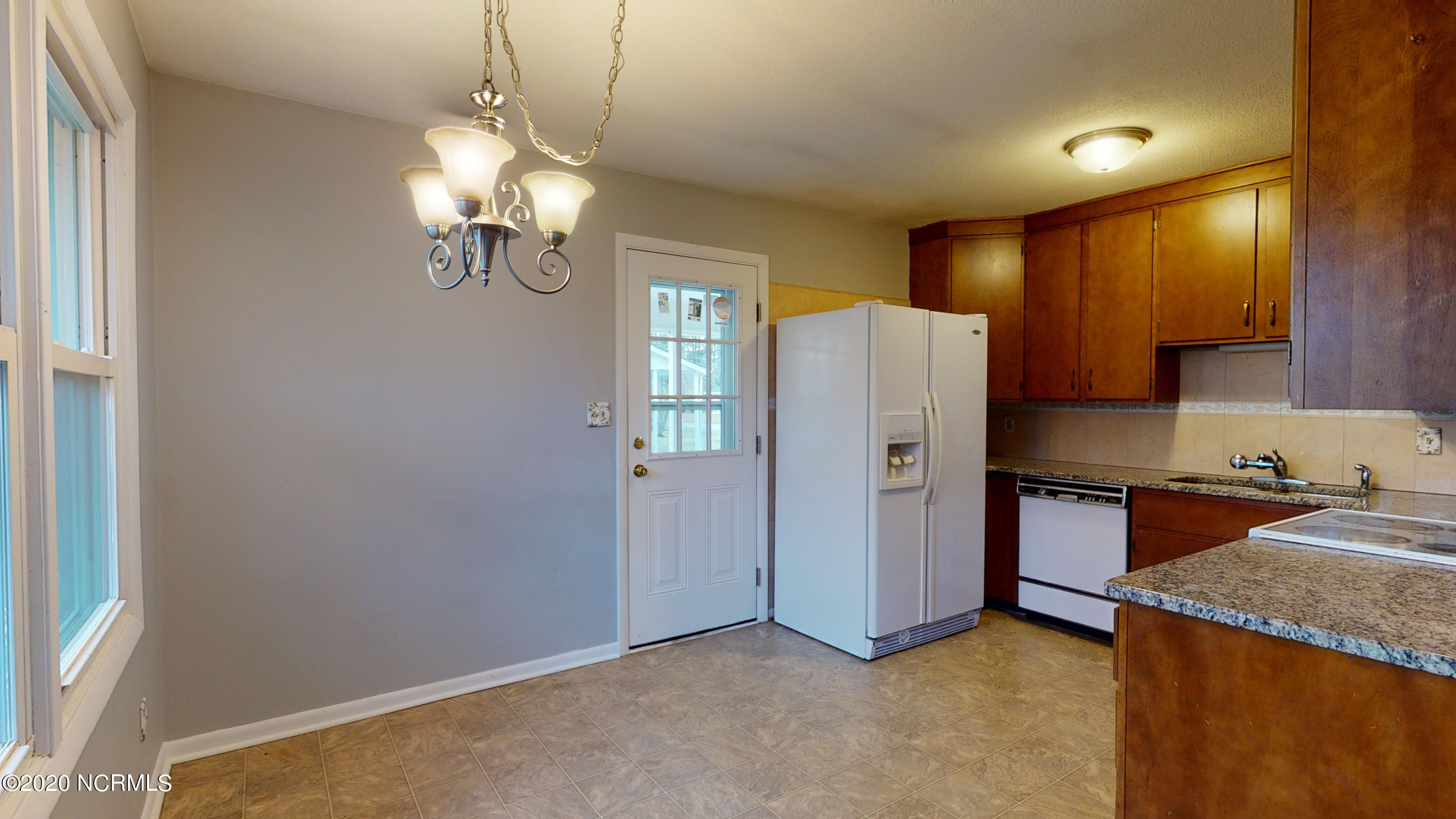 108 Stratford Road Havelock, NC 28532 - Photo 4 of 27 View to carport door