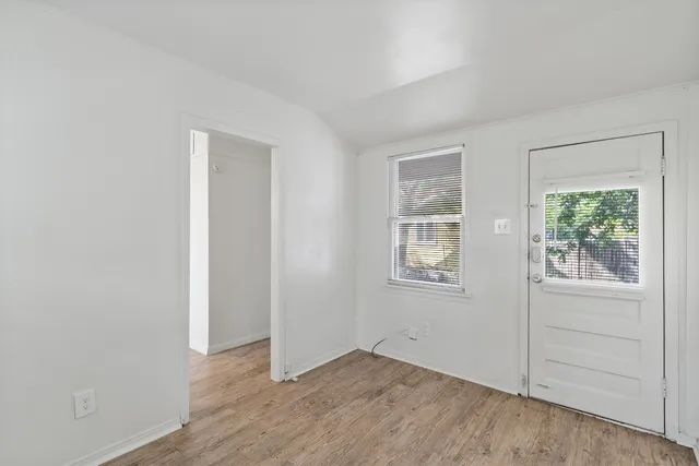 $995 | 3404 Grooms Street, Unit B, Austin, TX 78705