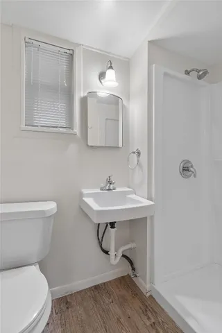 $995 | 3404 Grooms Street, Unit B, Austin, TX 78705