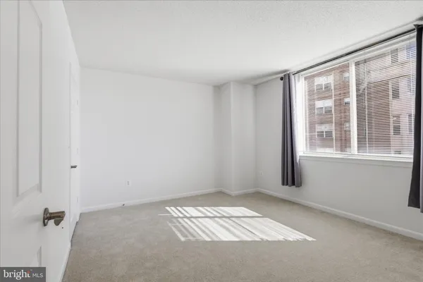 $2,600 | 3830 9th Street North, Unit 508E, Arlington, VA 22203