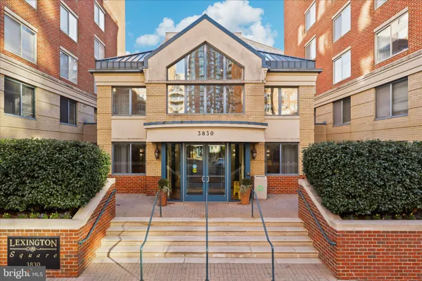 $2,600 | 3830 9th Street North, Unit 508E, Arlington, VA 22203