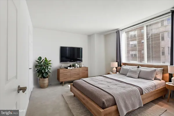 $2,600 | 3830 9th Street North, Unit 508E, Arlington, VA 22203