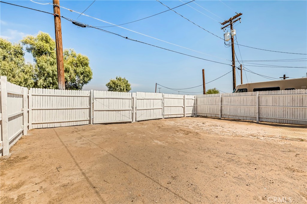 129 North K Street Needles, CA 92363 - Photo 30 of 39 a view of a backyard