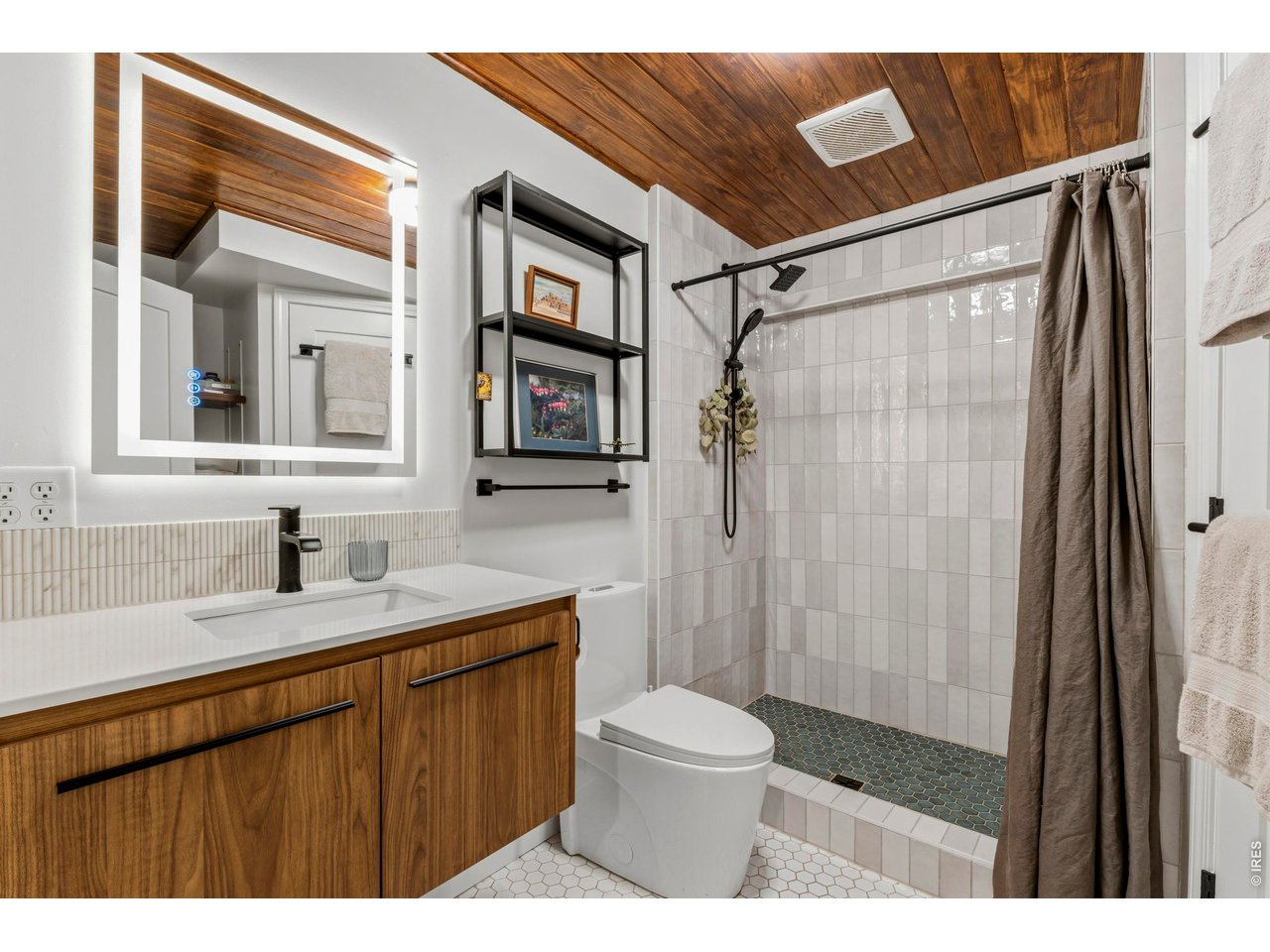 8020 South Timberline Road Fort Collins, CO 80525 - Photo 22 of 48 In-Law Suite Bath