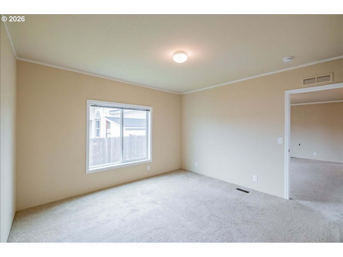 200 Market Street Lebanon, OR 97355 - Photo 18 of 39