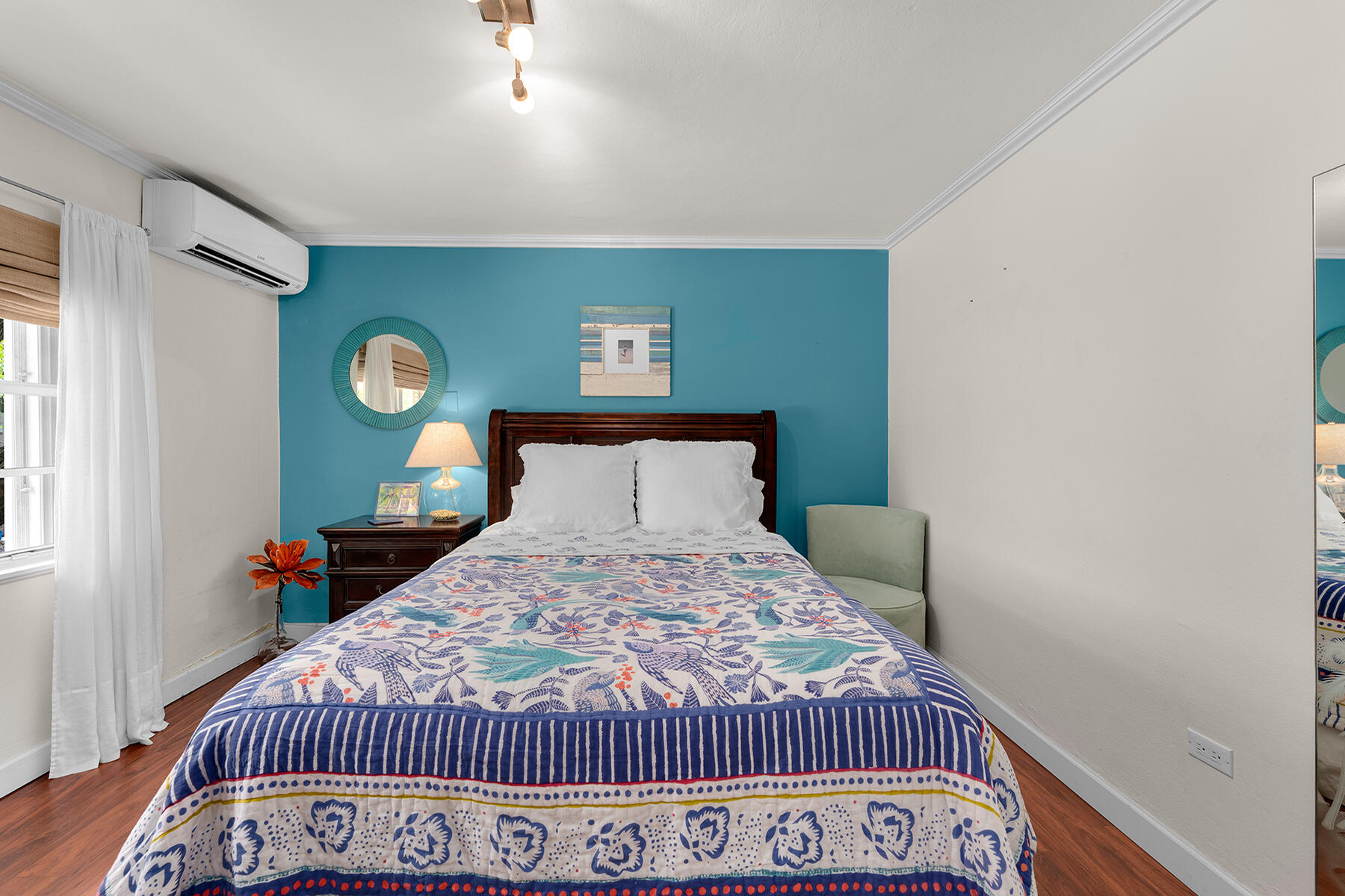 36 Sunset Road Key Largo, FL 33037 - Photo 42 of 55 a bedroom with a bed and a window