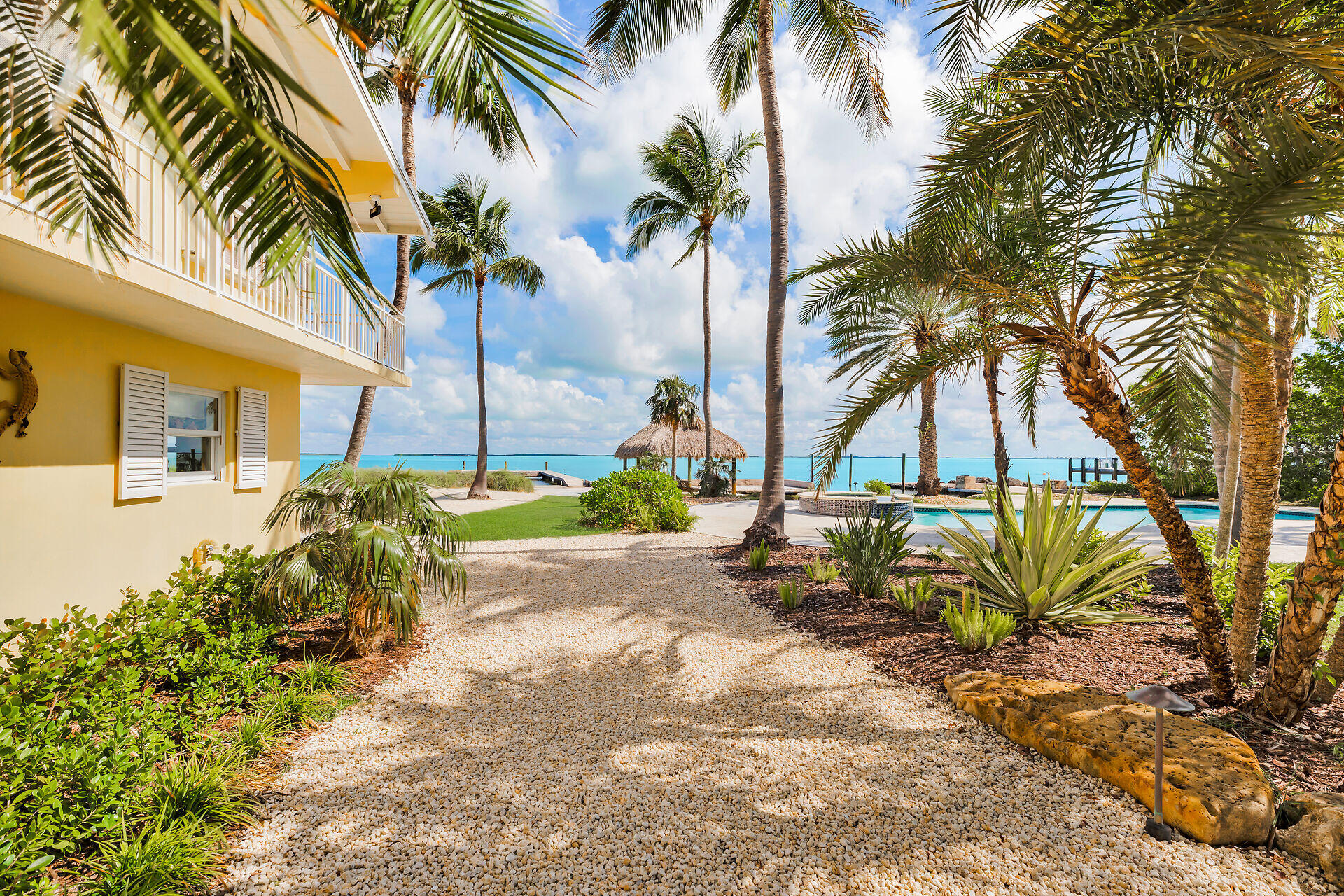 36 Sunset Road Key Largo, FL 33037 - Photo 46 of 55 a view of backyard of a house
