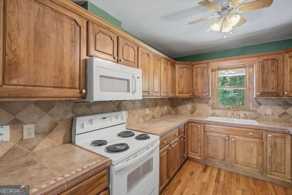 269 B West Hermitage Road Northeast Rome, GA 30161 - Photo 6 of 37