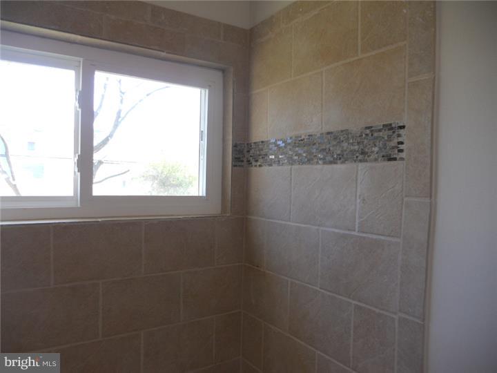 48 Plumtree Road Levittown, PA 19056 - Photo 13 of 17 Bathroom