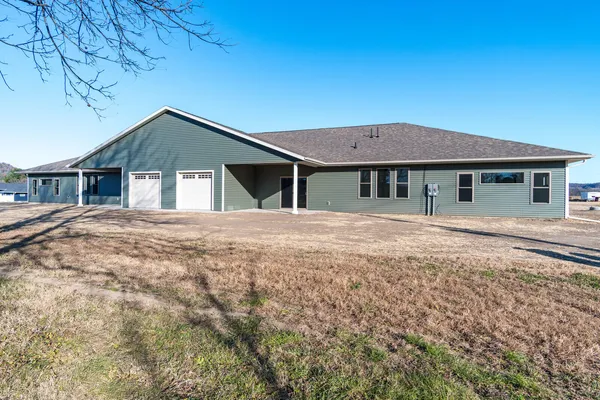 $899,900 | N1175 Breidel Coulee Road, La Crosse, WI 54601