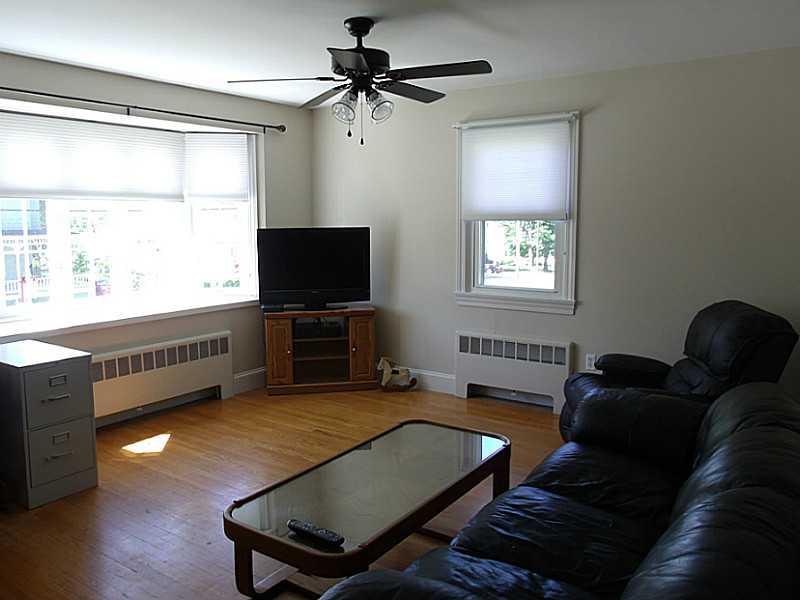 388 Gaskill Street Woonsocket, RI 02895 - Photo 8 of 16 Living Room.