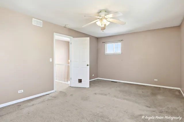 $339,900 | 443 East Stockton Court, Round Lake Beach, IL 60073