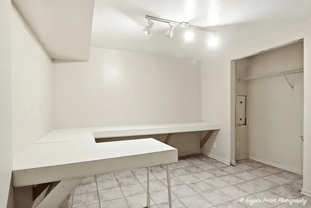 $339,900 | 443 East Stockton Court, Round Lake Beach, IL 60073