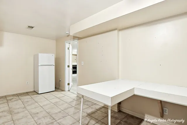 $339,900 | 443 East Stockton Court, Round Lake Beach, IL 60073