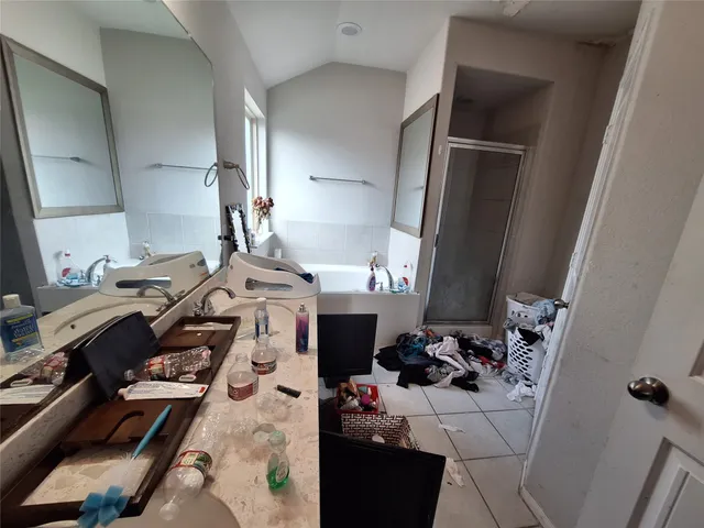 $257,000 | 211 Sea Breeze Drive, Bacliff, TX 77518