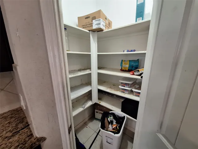 $257,000 | 211 Sea Breeze Drive, Bacliff, TX 77518