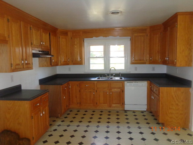 1951 Cartersville Road Cartersville, VA 23027 - Photo 5 of 14 Gallery Image 5