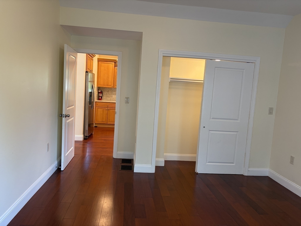 153 Walnut Street, Unit 1 Newton, MA 02460 - Photo 11 of 20