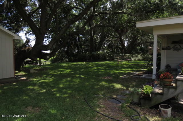 4040 Shell Point Road Beaufort, SC 29906 - Photo 11 of 35 IMG_1396