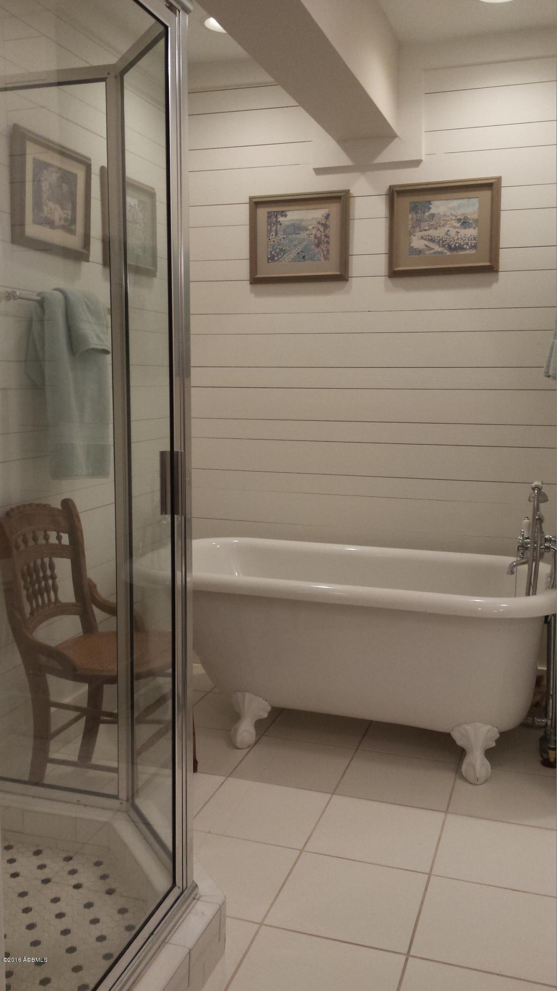 4040 Shell Point Road Beaufort, SC 29906 - Photo 25 of 35 164