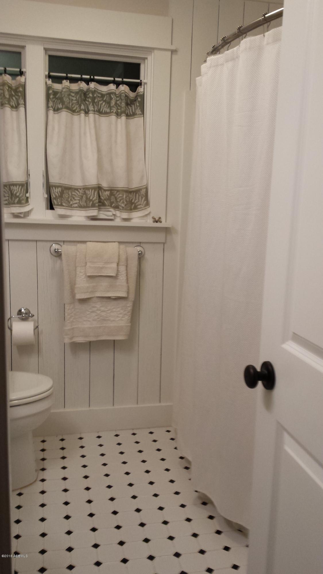 4040 Shell Point Road Beaufort, SC 29906 - Photo 28 of 35 158