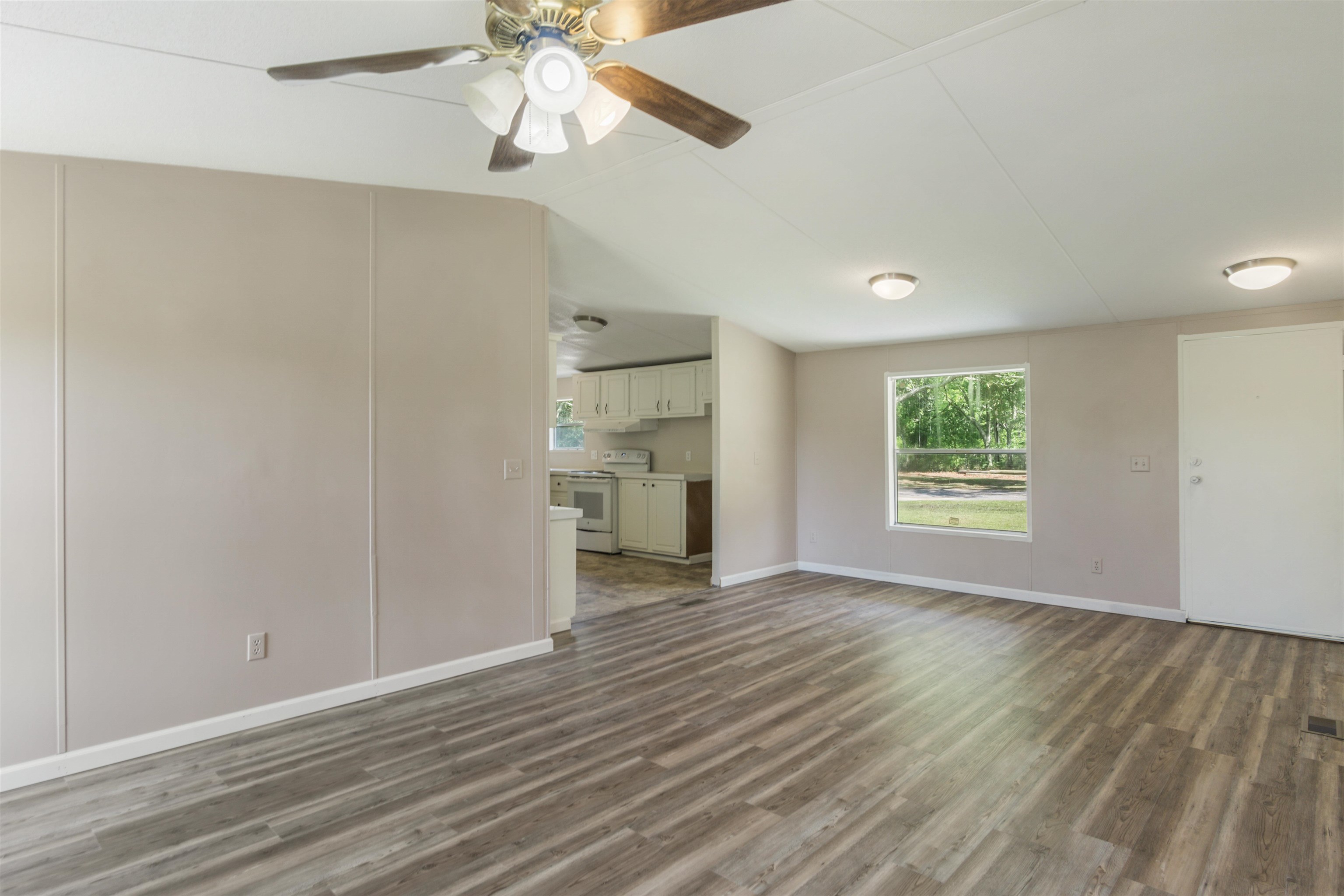 15020 Black Griffin Road Loxley, AL 36551 - Photo 5 of 25