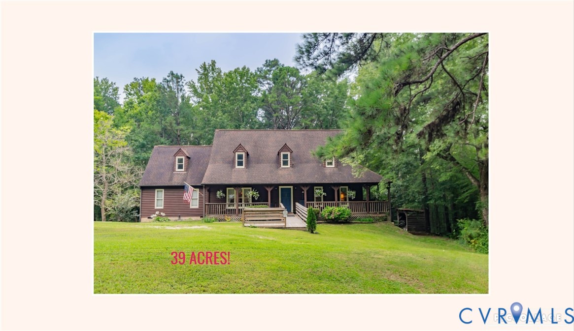 a view of a house with a big yard