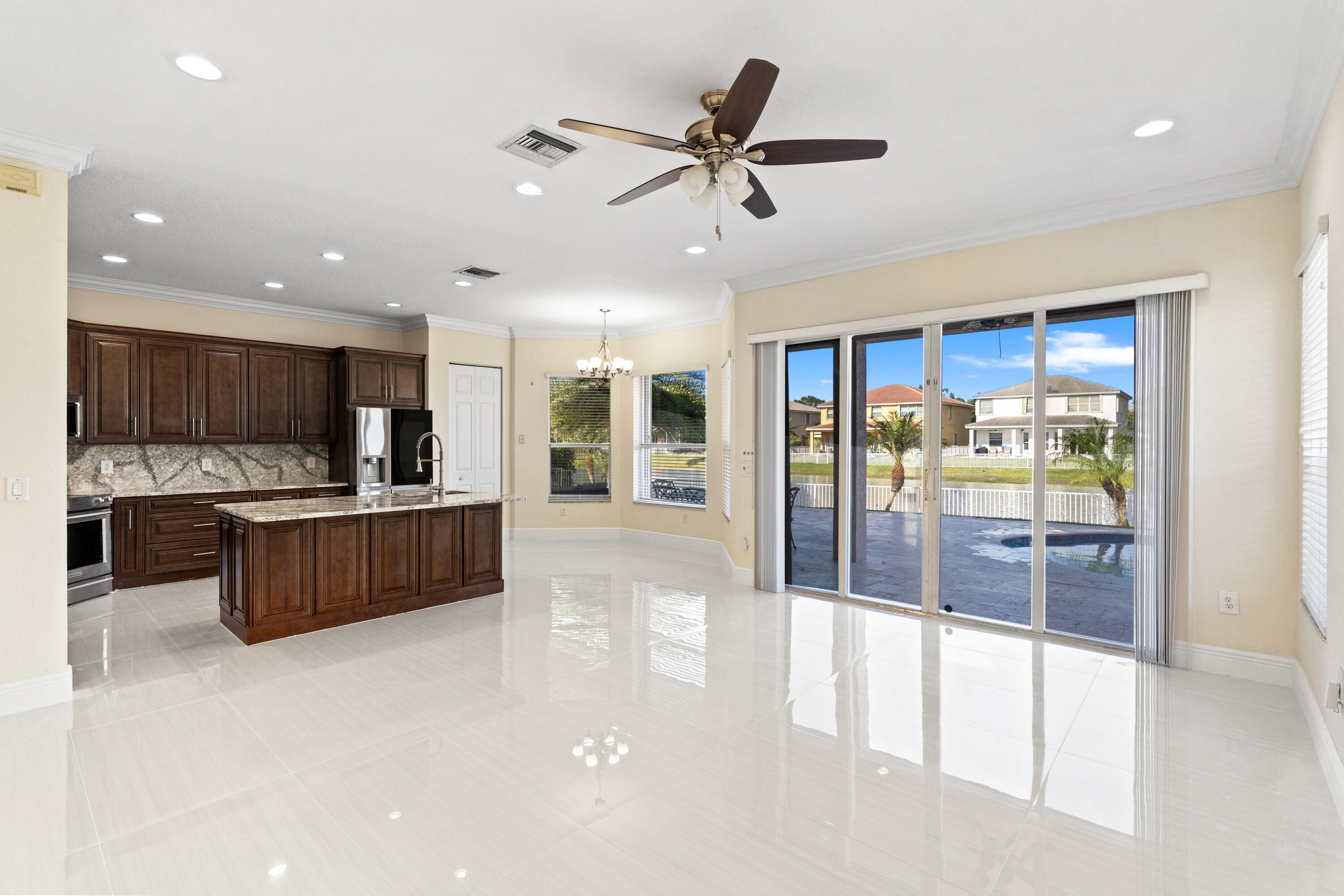 5422 Southwest 185th Terrace Miramar, FL 33029 - Photo 18 of 67 DSC06731