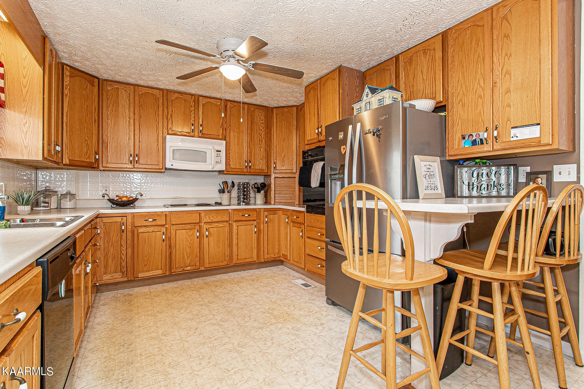 8012 Powell Heights Road Powell, TN 37849 - Photo 8 of 25 Gallery Image 8
