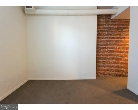 $1,635 | 130-1 Arch Street, Unit 305, Philadelphia, PA 19106