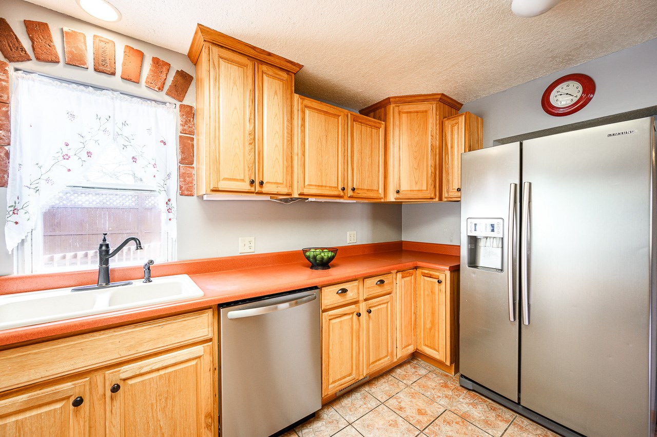 4801 Hartman Road Fort Wayne, IN 46807 - Photo 14 of 36